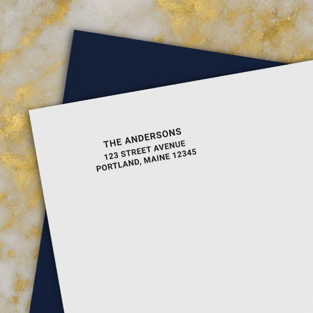Simple Bold Modern Last Name Return Address Permastempel (Von Creator hochgeladen)
