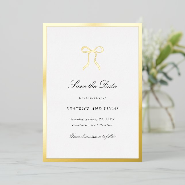 Simple Bow Classic Wedding Save the Date Folieneinladung (Stehend vorne)