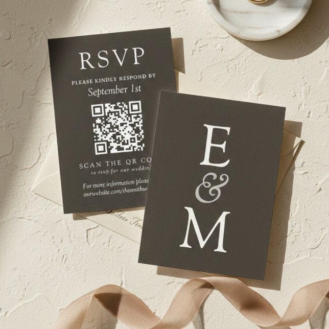 Simple Charcoal Classic Wedding QR Code RSVP Karte (Simple Charcoal Classic Wedding QR Code RSVP Card)