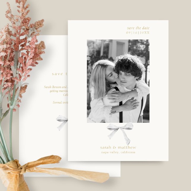 Simple Chic Ribbon Bow | Aus Weiß Save the Date Einladung (Von Creator hochgeladen)