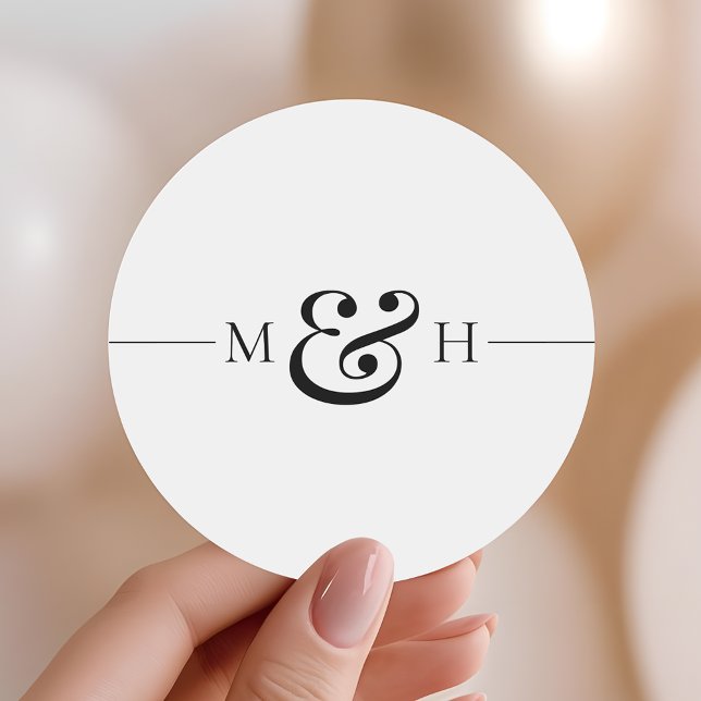 Simple Clean Black Line Monogram Wedding Favor Runder Aufkleber (Von Creator hochgeladen)