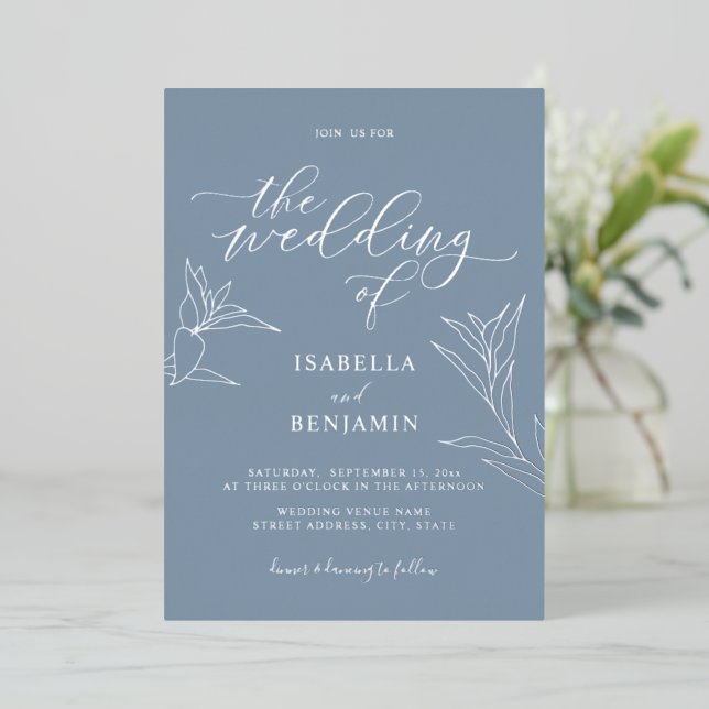 Simple Dusty Blue Silver Script Botanical Wedding Folieneinladung (Stehend vorne)