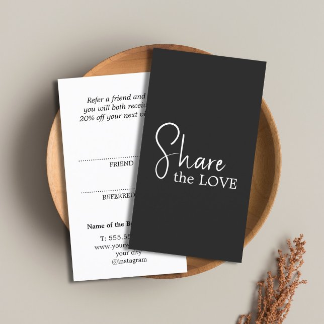 Simple Elegant Black and White Referral Card (Von Creator hochgeladen)