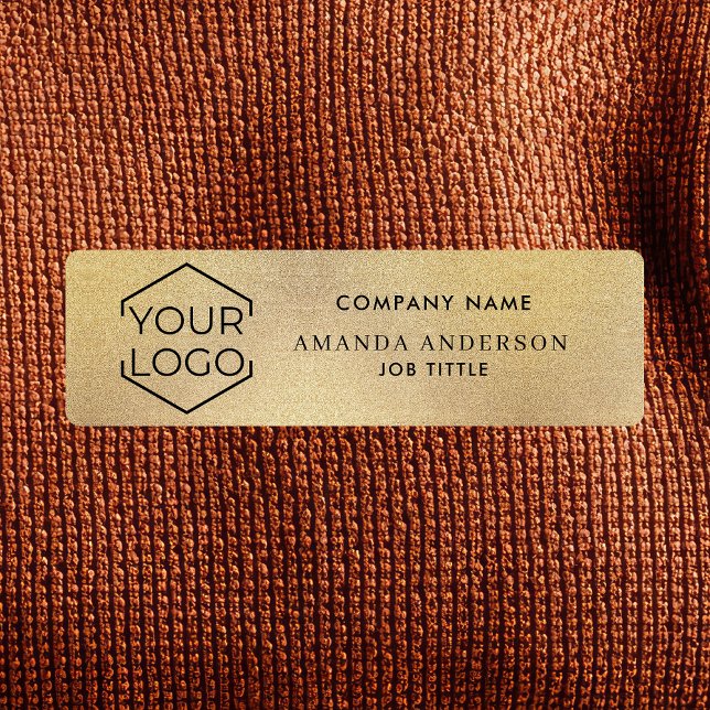 Simple Elegant Gold Logo Employee Plastic  Namensschild (Von Creator hochgeladen)