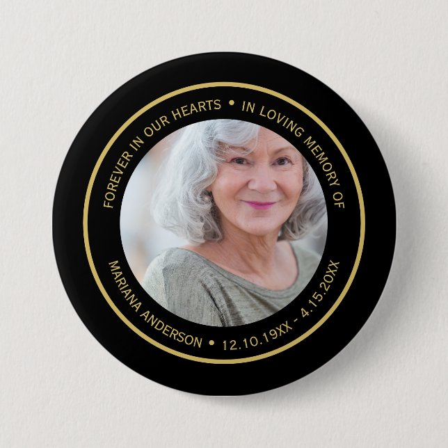 Simple Forever in Our Hearts Black & Gold Memorial Button (Vorderseite)