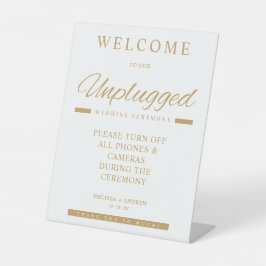 Simple Gold Minimalist Unplugged Wedding Sign Sockelschild