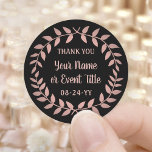Simple Laurel Wreath Black and Pink Vielen Dank Runder Aufkleber<br><div class="desc">Fügen Sie den Gastgeschenken eine personalisierte Touch hinzu und danken Ihnen Noten mit benutzerdefinierten Lorbeerkraendern rund Aufkleber. Sämtliche Formulierungen auf dieser Vorlage sind einfach für jeden Anlass, wie Hochzeit, Brautparty, Abschluss, Geburtstagsparty, Jubiläum oder Pensionierung anzupassen. Ändern oder löschen Sie den Text, um Umschlag Aufkleber für Einladungen, Ankündigungen oder speichern Sie...</div>