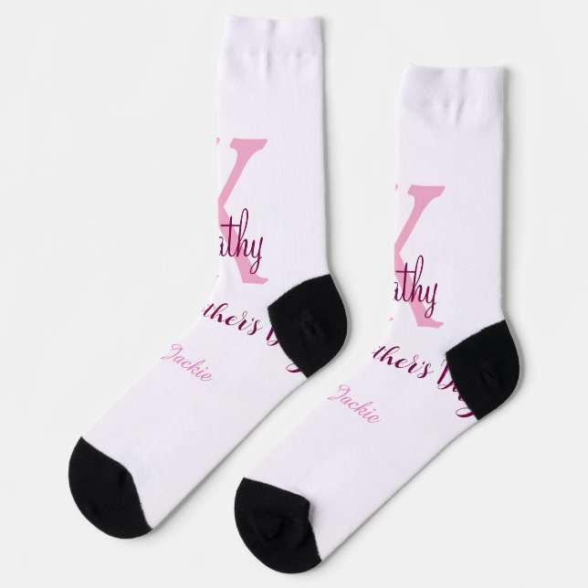 simple minimal mother's day monogram pink name tex socken (Linkes Detail)