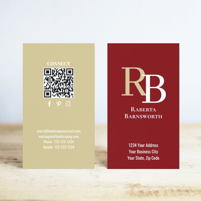Simple Monogram QR Code Burgundy | Connect with Me Visitenkarte (Burgundy and gold monogram business card.)