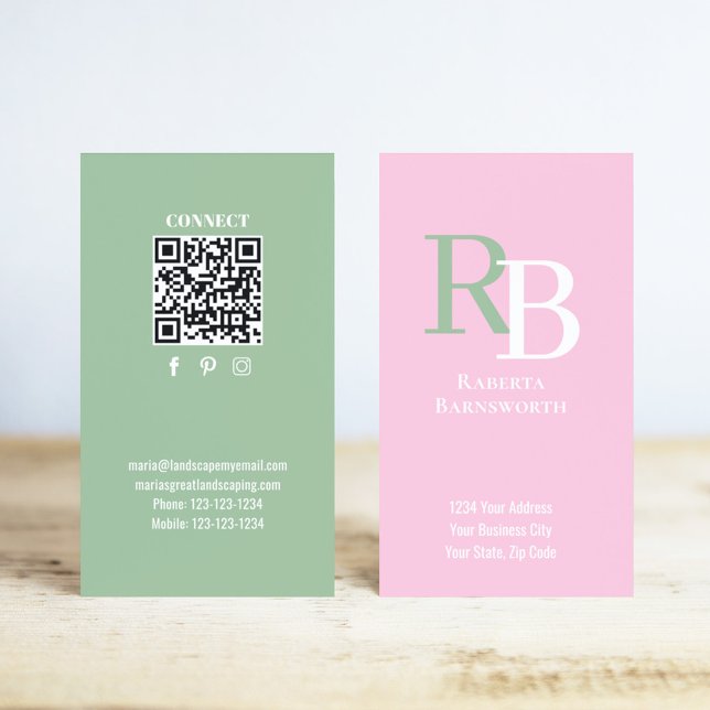 Simple Monogram QR Code Pink | Connect with Me Visitenkarte (Pink and green monogram business card template.)