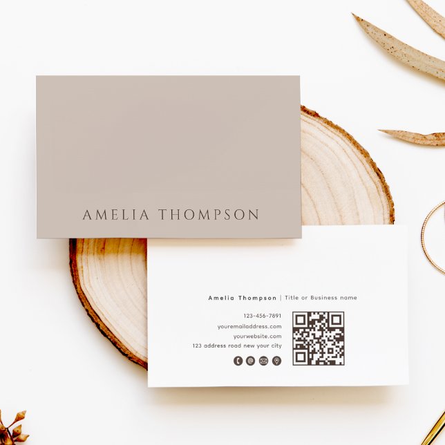 Simple Neutral Beige Professional QR Code Visitenkarte (Von Creator hochgeladen)