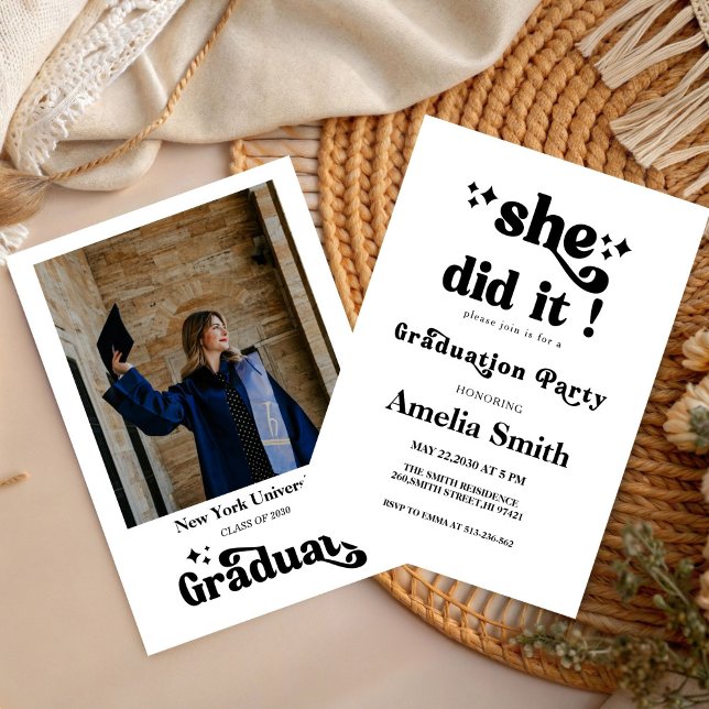 Simple Retro Boho Graduation Class of 2026  Einladung (Von Creator hochgeladen)