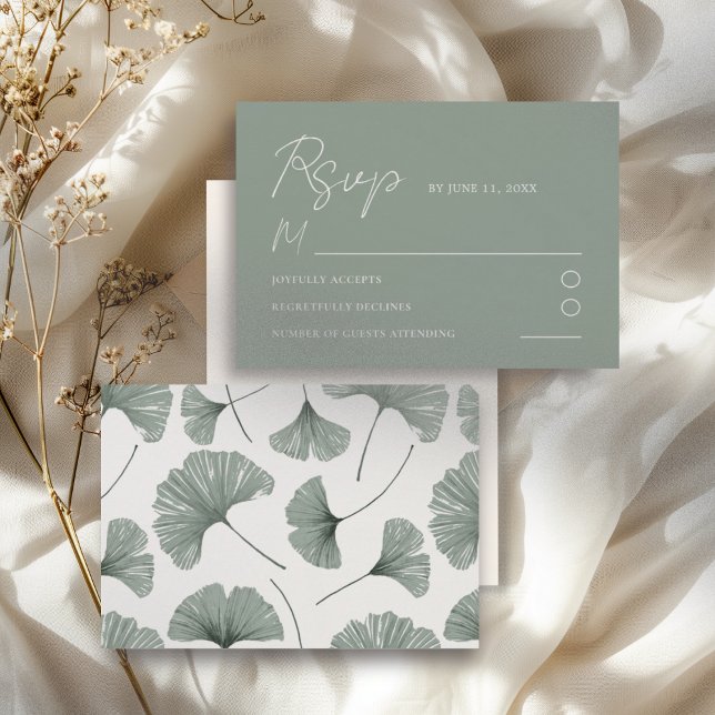 Simple Sage Green Ginkgo Leaf Hochzeit RSVP Karte (Von Creator hochgeladen)