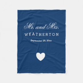 Simple Style Mr. und Mrs. Wedding Names Date A32 Fleecedecke