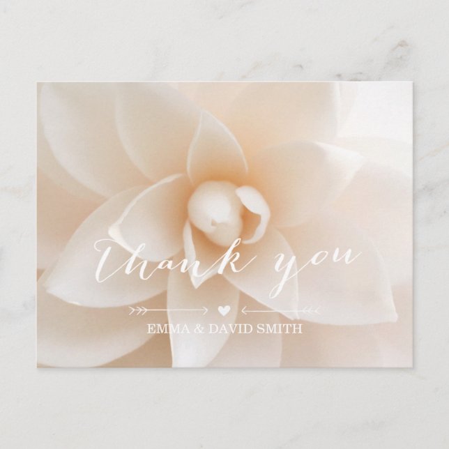 Simple White Floral Wedding Vielen Dank Postkarte (Vorderseite)