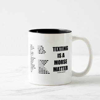 Sims ist eine moralische Angelegenheit (Morse Code Zweifarbige Tasse