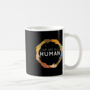 Sind alle die menschliche Rassengerechtigkeit und  Kaffeetasse