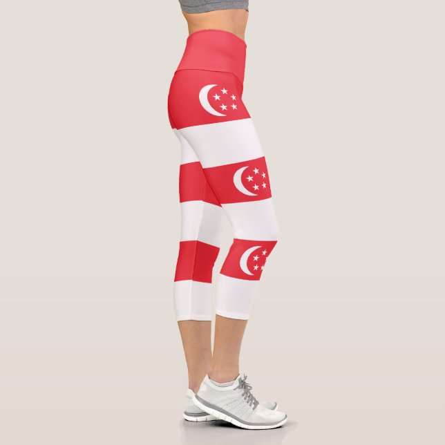 Singapur-Flagge Capri Leggings (Rechts)
