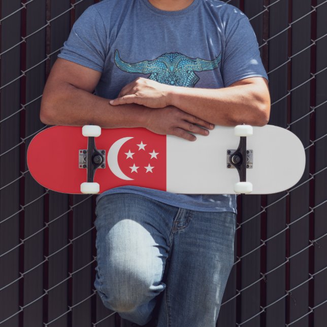 Singapur-Flagge Skateboard (Außenbereich 3)