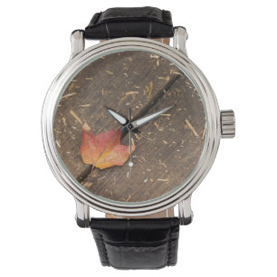 Single Ahornleaf im Fall Armbanduhr