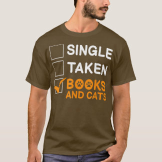 Single Aken Bücher und Katzen Katzen Buchliebhaber T-Shirt