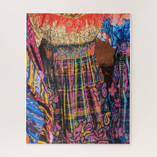 Single Dress Mannequin Detail Puzzle (Vertikal)