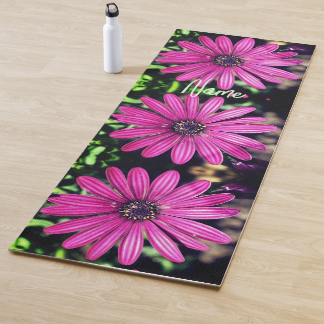 Single Lila Afrikanische Daisy Blume Personalisier Yogamatte (Beispiel)