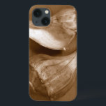 Sinnliche Muscheln iPhone 13 Hülle<br><div class="desc">Renee W. Stramel fängt diese Muscheln in einem schönen Sepia-Ton ein. Dieses Vintage Kunstwerk ist eine perfekte Ergänzung für alle Seemannliebhaber. Holen Sie sich noch heute Ihren Kunstdruck auf Ihr Produkt.</div>