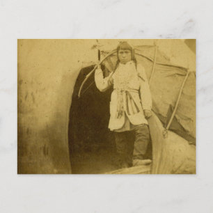 Sioux-Jäger mit Bogen neben Tipi Postkarte