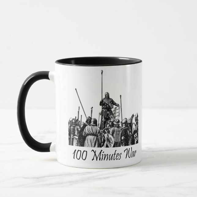 Sir Dougs Tasse, 100 Minuten Krieg Tasse (Links)
