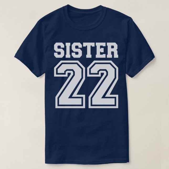 Sister 2022 for new sis T-Shirt (Design vorne)