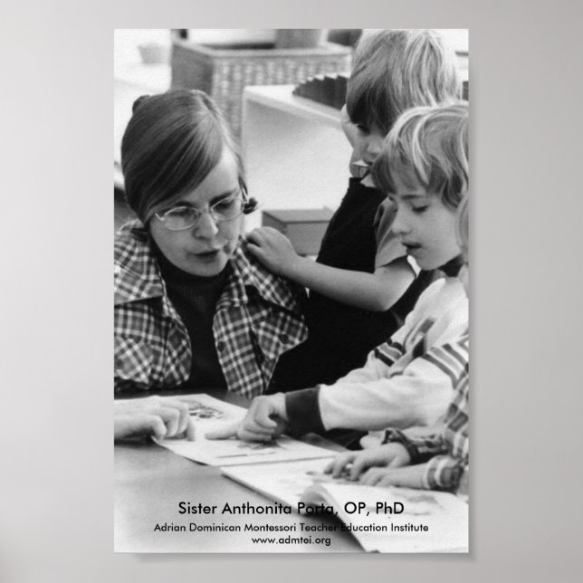 Sister Anthonita Porta, OP, Doktorand Poster (Vorne)