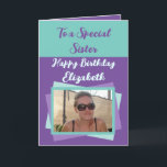 Sister Foto name lila grün Geburtstag Karte<br><div class="desc">Auf eine besondere Schwester. Herzlichen Glückwunsch zum Geburtstag. Fügen Sie einen Namen und ein Foto hinzu. Lila,  grün und minze.</div>