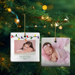Sisters erstes Foto mit farbenfrohen Lichtern Keramikornament<br><div class="desc">Sister's First Christmas ist die perfekte Wahl für Baby's First Christmas! Niedliche, moderne und dennoch rustikale Weihnachtsfeiertage Foto Square Ornamente mit einer farbenfrohen Weihnachtszwiebel in festlichem Rot, Grün, Gelb und Gold! Fügen Sie 2 Ihrer Lieblings-Fotos für den perfekten Ornament! Bitte kontaktieren Sie uns unter cedarandstring@gmail.com , wenn Sie Hilfe beim...</div>