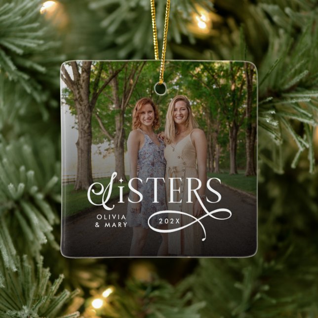 Sisters Photo Personalized Monogram Keramikornament (Baum)