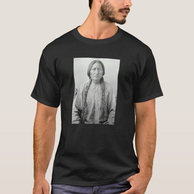Sitting Bull Native American Chief T-Shirt (Vorderseite)