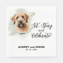 Sitz, Bleibe und Feierabstimmung des mit weichem Ü Serviette