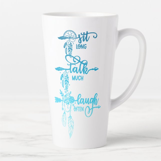 Sitz, sprich, lache, blaues Ombre Boho Latte Tasse (Rechts)