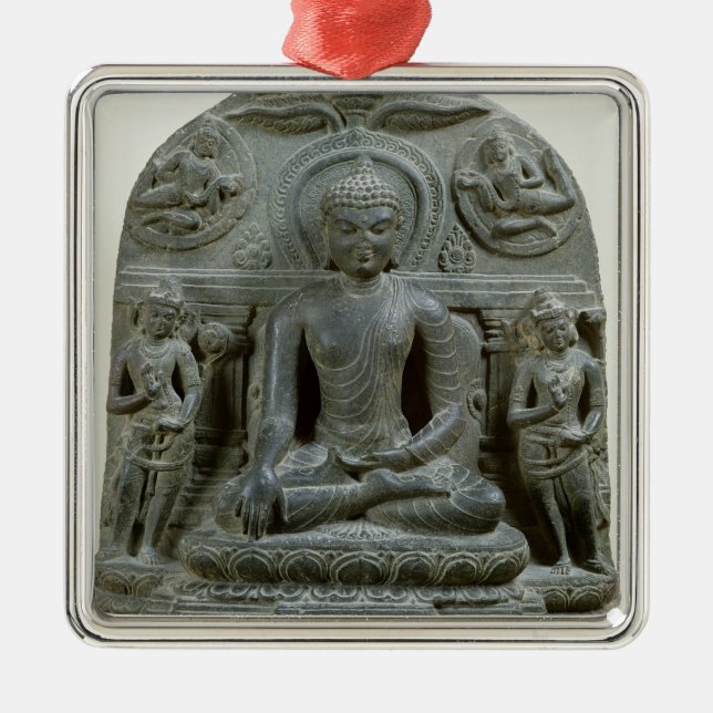 Sitzbuddha in der Meditation Silbernes Ornament (Vorne)