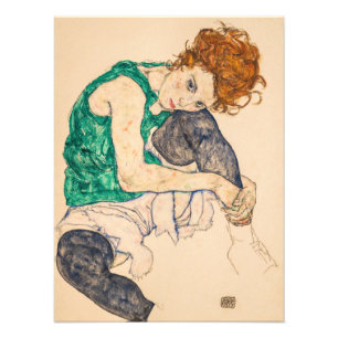 Sitzende Frau mit Bent Knee von Egon Schiele Fotodruck