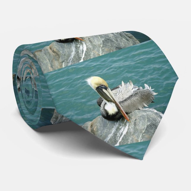 Sitzender Pelikan Krawatte (Gerollt)