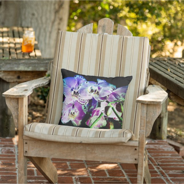Sitzkissen im Garten Kissen (Stuhl)