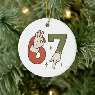 Six Seven 67 6 7 Weihnachten Santa Elf Meme Keramik Ornament