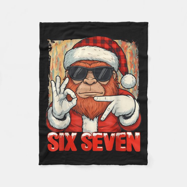 Six Seven 67 Meme Bigfoot Funny Chistmas Men Women Fleecedecke (Vorderseite)
