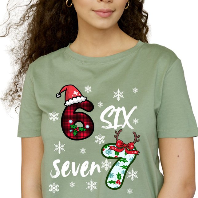 Six Seven 6 7 Gen Alpha Meme Christmas  T-Shirt (Von Creator hochgeladen)