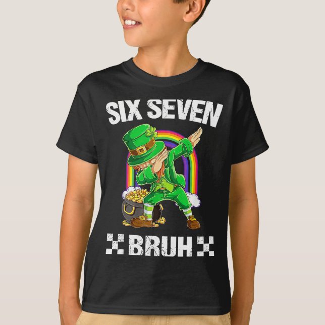 Six Seven Bruh Dabbing Leprechaun St Patricks Day  T-Shirt (Vorderseite)