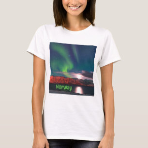 Skandinavische Nordlichter - Rote Klippen T-Shirt