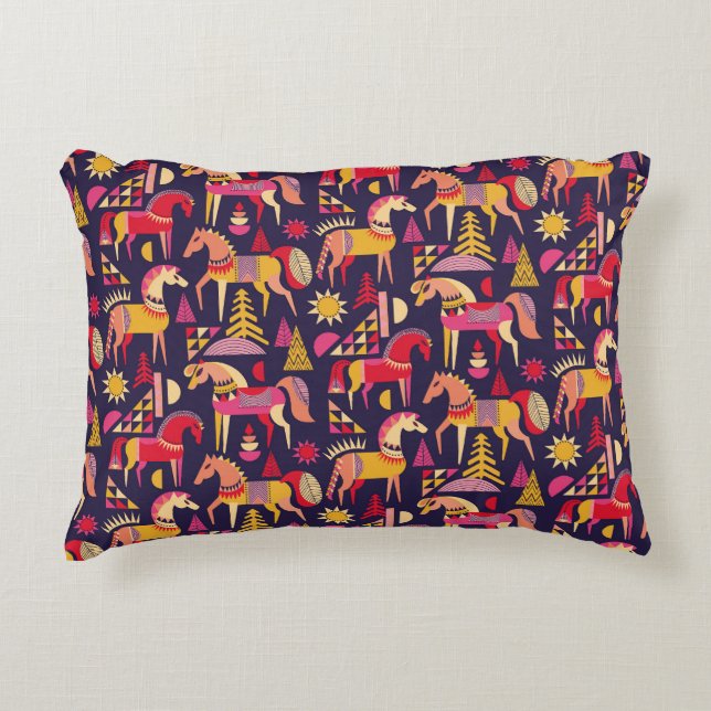 Skandinavische Pferde: Dekoratives Nahtloses Desig Dekokissen (Vorderseite)