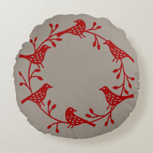 Skandinavische Vögel mit Rosehips-Kranz Rundes Kissen