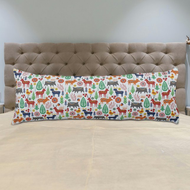 Skandinavische Volkskunst Nordic Boho Modernes Mus Seitenschläferkissen (Von Creator hochgeladen)